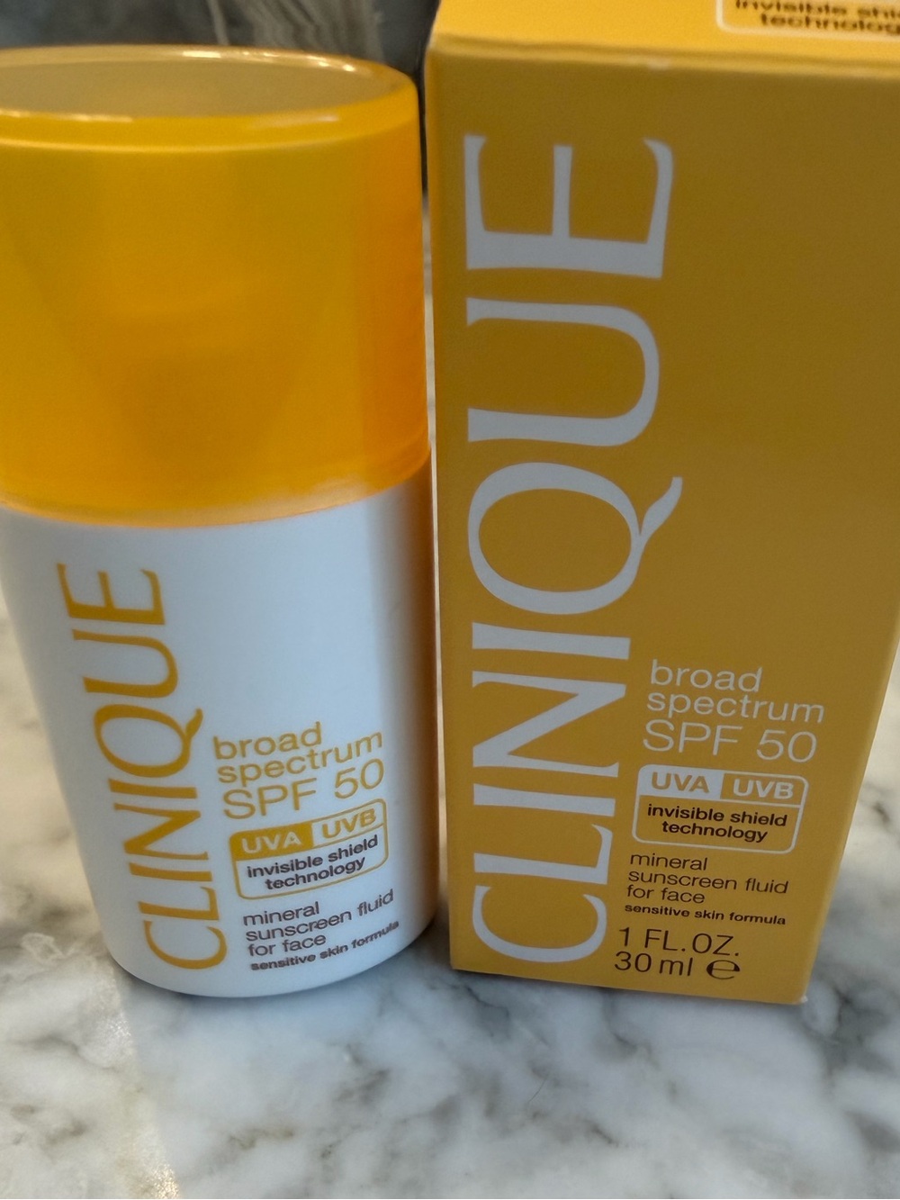 Clinique Mineral Sunscreen Fluid SPF 50 in Bright Yellow Packaging
